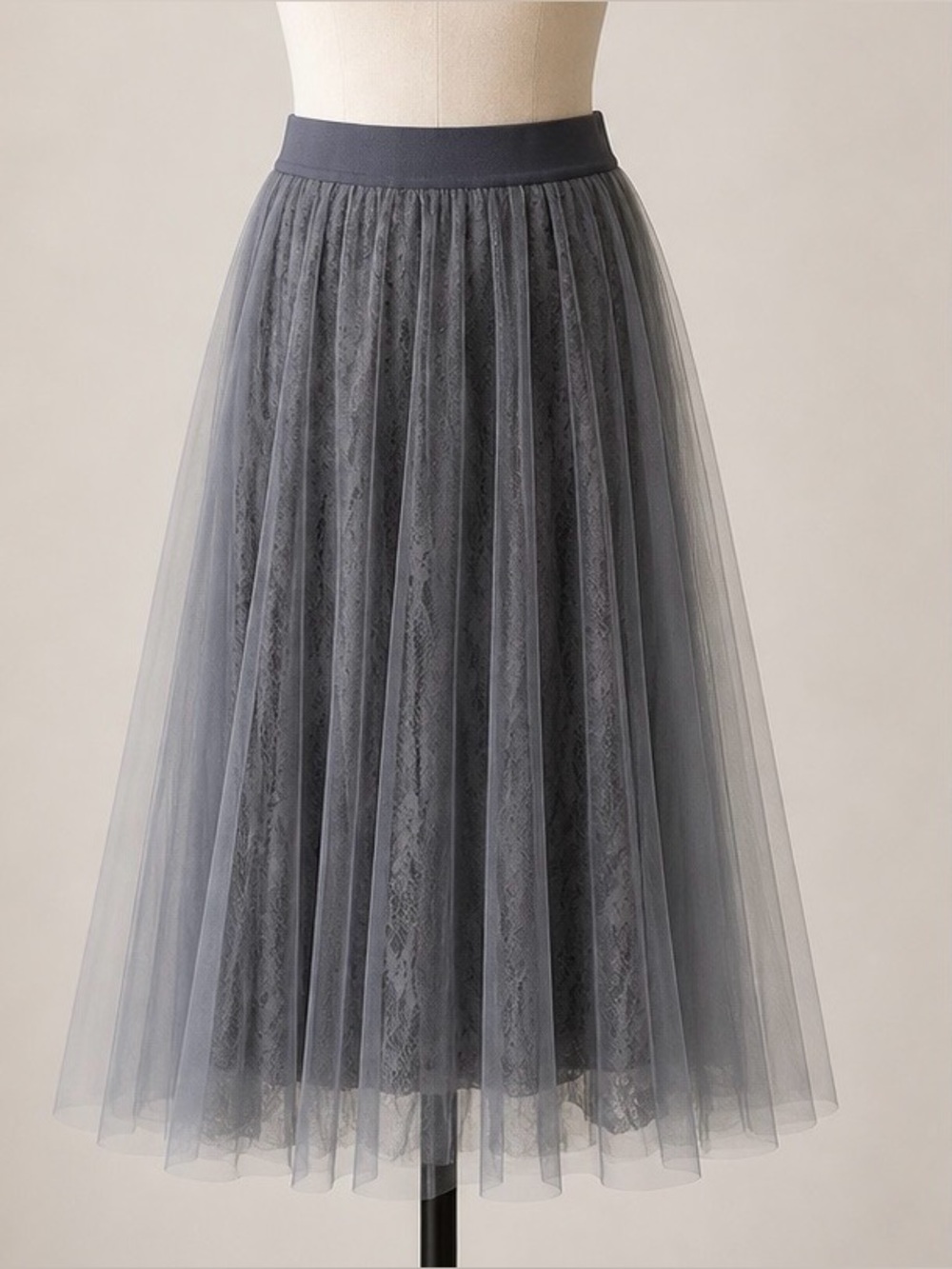 Ninexis Gray Tulle Midi Skirt